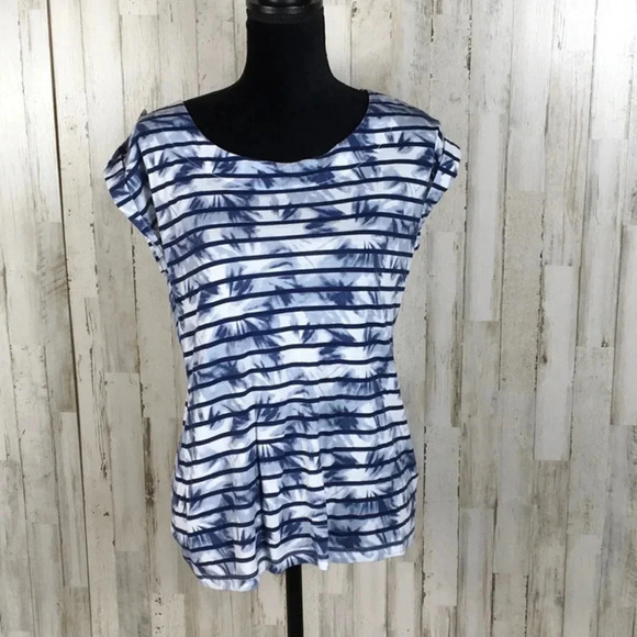 Liz Claiborne Abstract Striped Tee Shirt Top M - Picture 1 of 5